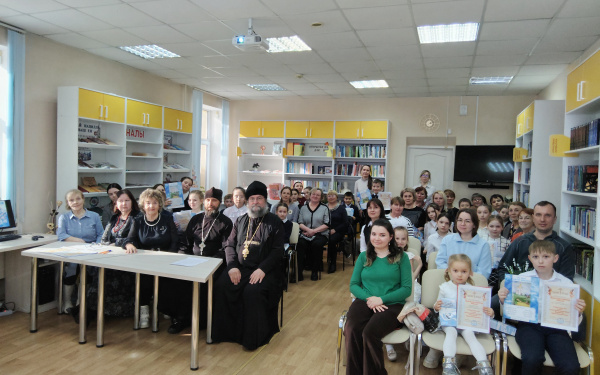 «Дорогами добра и веры» - День Православной книги в Центральной библиотеке Чебоксарского муниципального округа