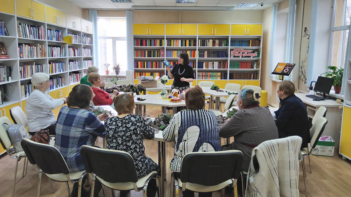 «Вязаная сказка»: пасхальные чудеса в нитках и добрых словах