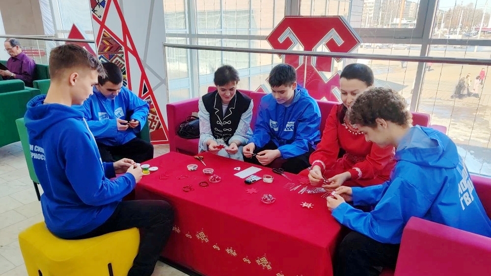 Библиотека как центр притяжения: укрепление межнационального согласия через творчество