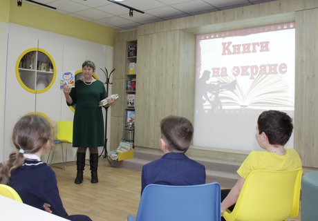 Час интересных фактов «Граф. Поэт. Летчик»
