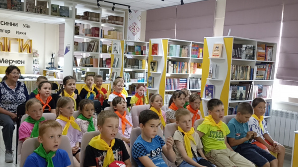 День дружбы в Пархикасинской библиотеке