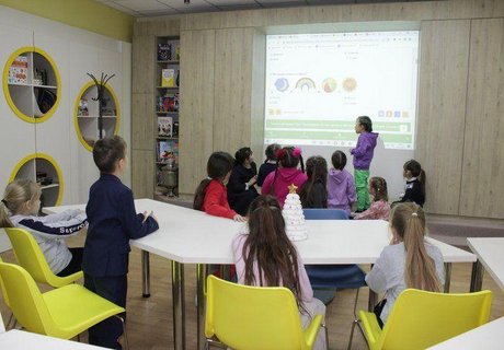 Полна улица полезных насекомых