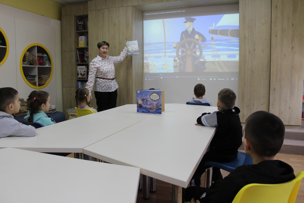 Открываем Антарктиду вместе – познавательный час в Кшаушской сельской библиотеке   