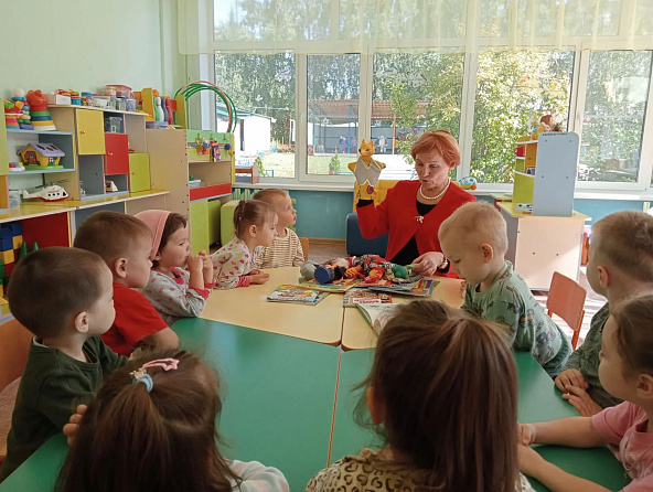 Учимся дружить с улыбки!