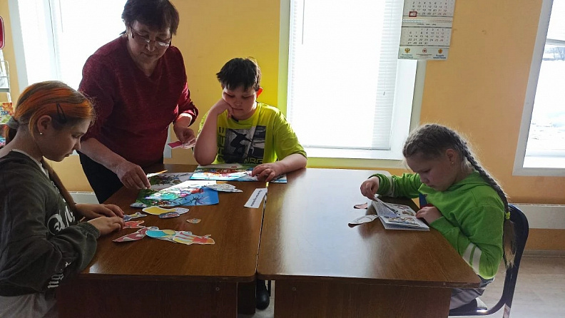 Весёлое путешествие по страницам братьев-сказочников