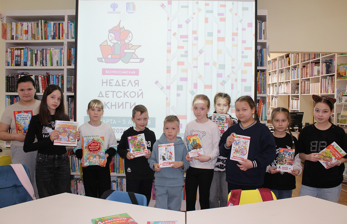 Ожившие герои любимых книг – чтение сказок с театрализацией в  Кшаушской сельской библиотеке